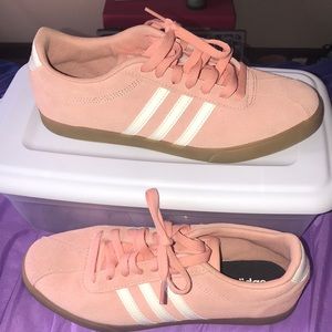 Women’s adidas shoes size 9